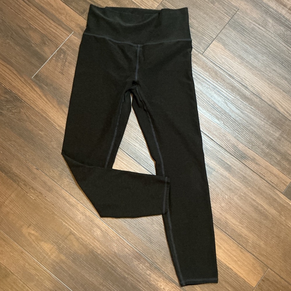 Vuori Daily Legging Black High Rise Drawstring Pocket VW444 Small Activewear